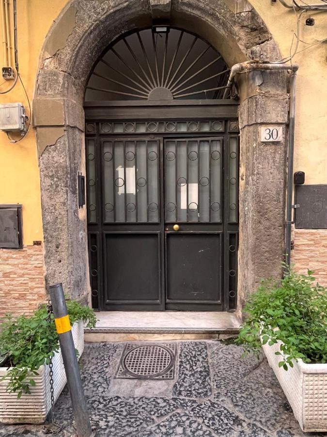 O' Sole Mio Apartment Napoli Bagian luar foto